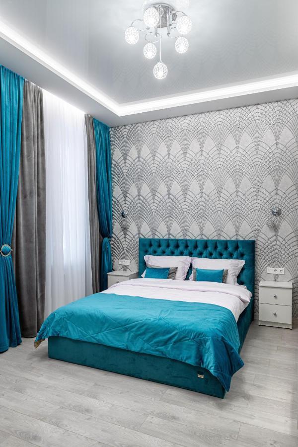 Rynok Square City Center Two Bedroom Apartment! Lviv Eksteriør billede