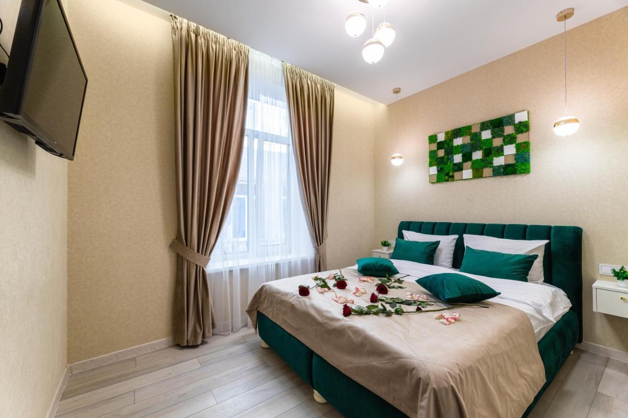 Rynok Square City Center Two Bedroom Apartment! Lviv Eksteriør billede